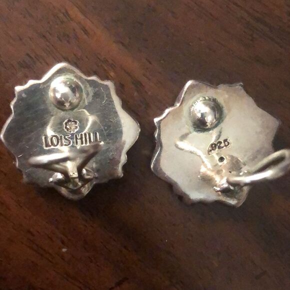 LOIS HILL Sterling Silver Granulated Cutout Floral Clip On Earrings - Picture 4 of 7